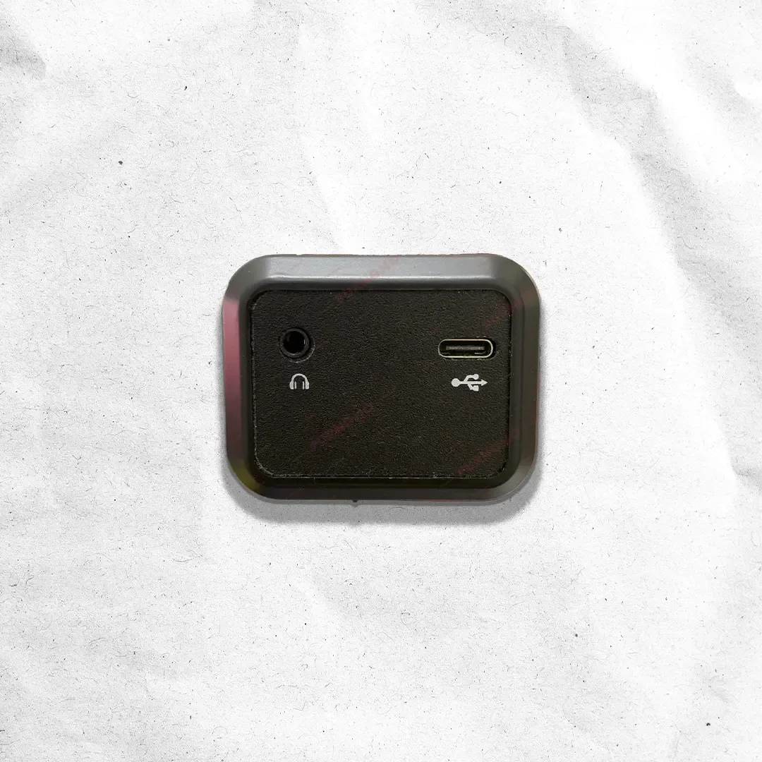 Vegue M7 Bottom Ports